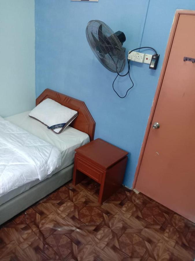 Homestay Tok Abah Seri Iskandar Buitenkant foto
