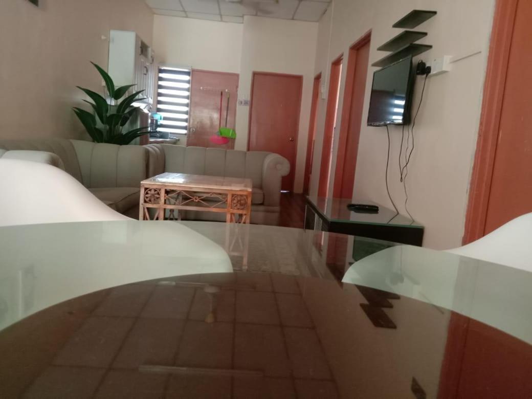 Homestay Tok Abah Seri Iskandar Buitenkant foto