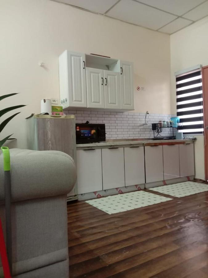 Homestay Tok Abah Seri Iskandar Buitenkant foto